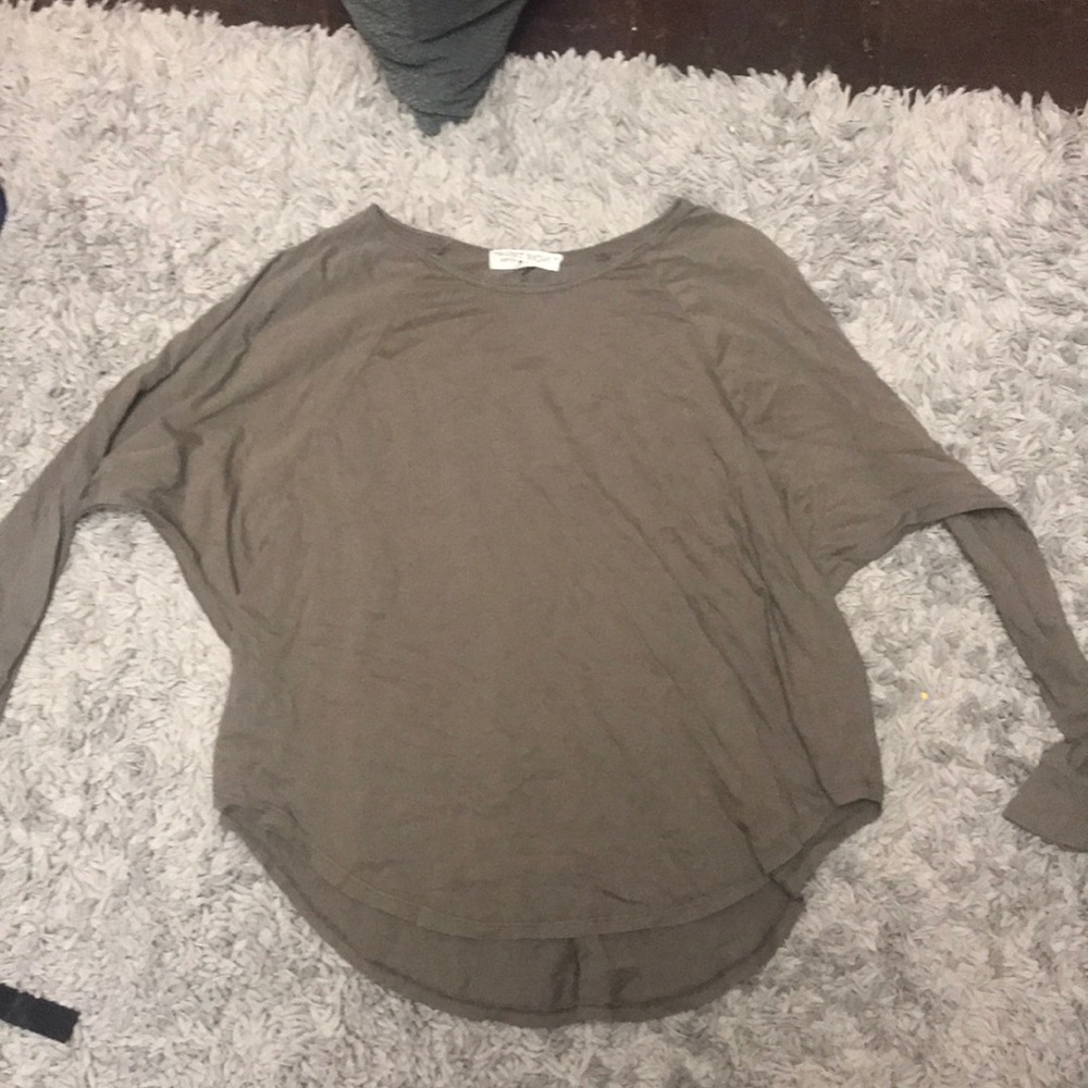 Long sleeve flowy shirt